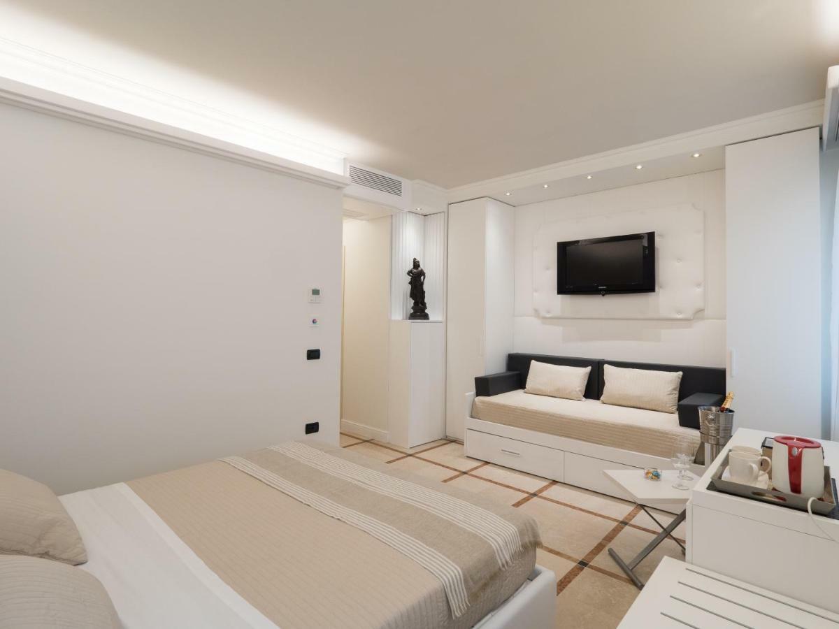 Opera Arte Rooms 雷卡纳蒂港 外观 照片