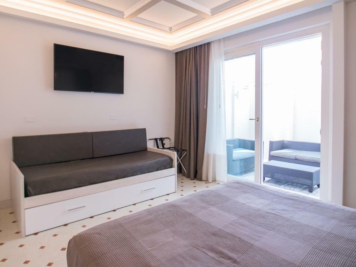 Opera Arte Rooms 雷卡纳蒂港 外观 照片