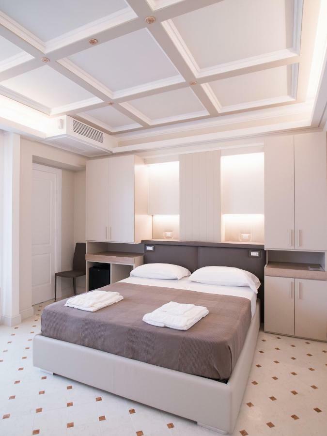 Opera Arte Rooms 雷卡纳蒂港 外观 照片