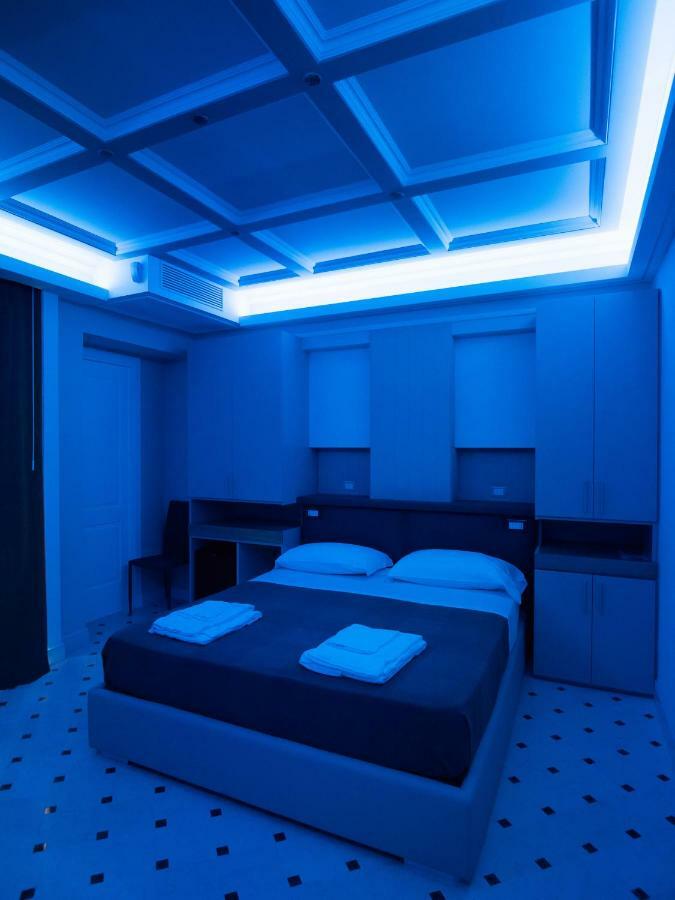 Opera Arte Rooms 雷卡纳蒂港 外观 照片